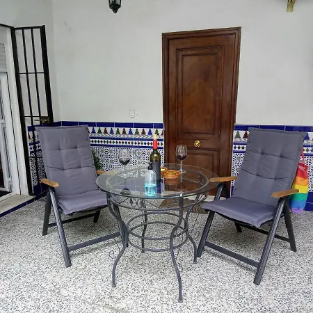 Casa Valientes A - Free Private Parking, Wifi & Ac * Jerez de la Frontera
