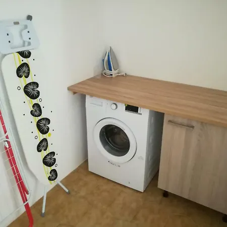 Casa Valientes A - Free Private Parking, Wifi & Ac Apartment